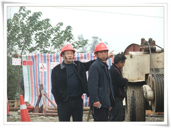 ¡()-()220kV˫ߦнӽ½ϱ乤߽̽׶