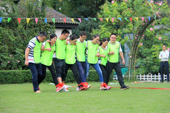 金年会电力 “同喜共贺迎双节,凝心聚力金年会人”2017迎国庆、庆中秋团建活动圆满结束