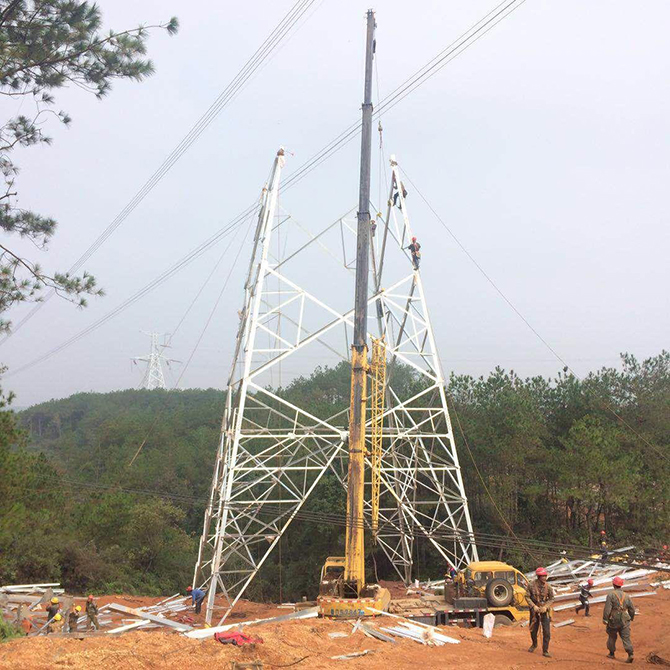 国网江西省电力检修公司领导到500kV文赣I、II回线跨昌赣客专迁改工程检查指导工作