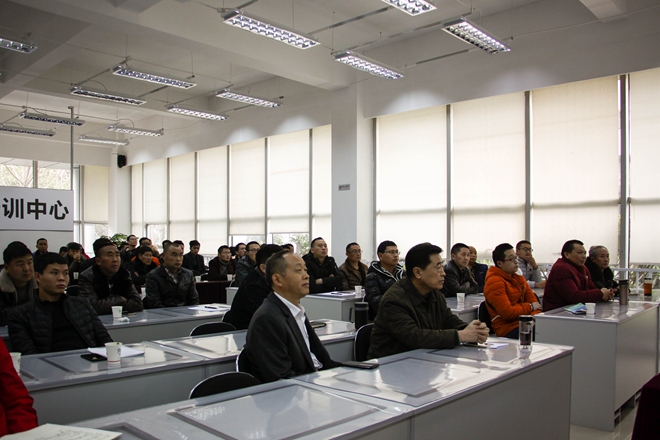 安全无小事,责任重于山金年会电力集团举行“项目管理人员及班组长安全专题培训会议”