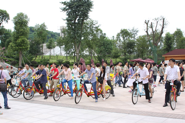 总公司与自贡分公司组织联谊活动,共度中秋佳节