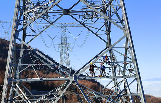 ±800kV建苏线地线融冰改造,筑牢冬季电网安全防线